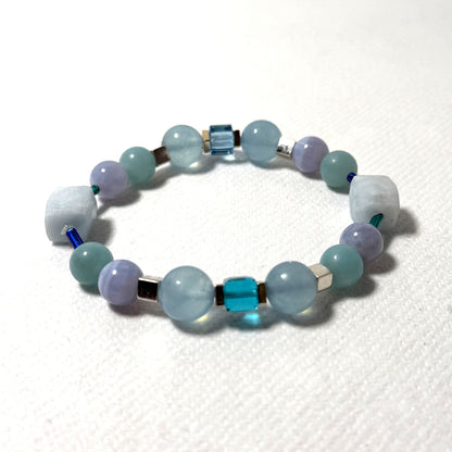 Clear Flow - Aquamarine Gemstone & Crystal Bracelet